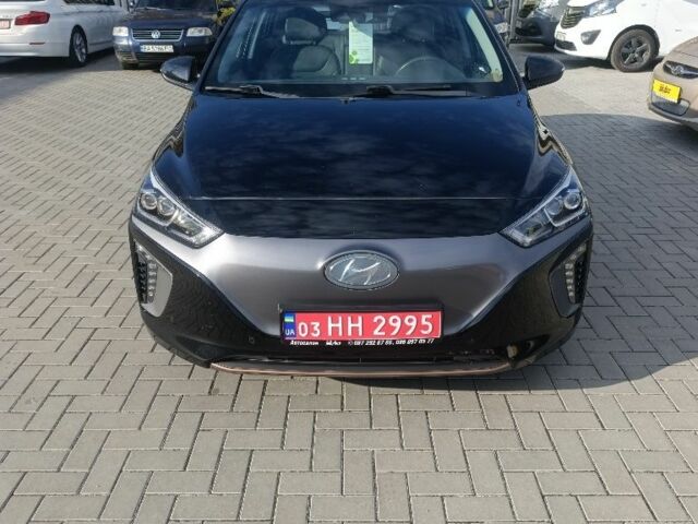 Черный Хендай Ioniq, объемом двигателя 0 л и пробегом 91 тыс. км за 12500 $, фото 1 на Automoto.ua
