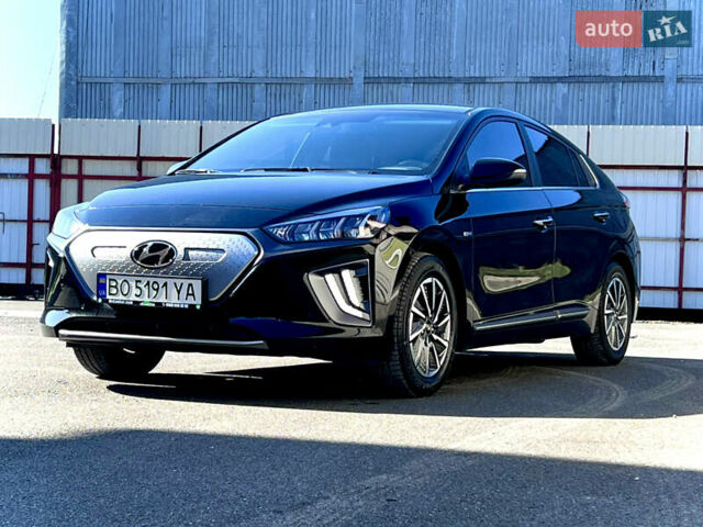 Чорний Хендай Ioniq, об'ємом двигуна 0 л та пробігом 71 тис. км за 15900 $, фото 1 на Automoto.ua