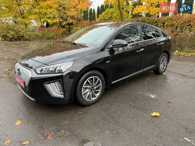 Хендай Ioniq 2020 у Луцьку на Automoto.ua Чорний Хендай Ioniq, об'ємом двигуна 0 л та пробігом 70 тис. км за 14900 $, фото 1 на Automoto.ua