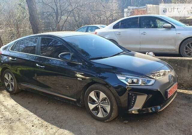 Хендай Ioniq, об'ємом двигуна 0 л та пробігом 112 тис. км за 15349 $, фото 1 на Automoto.ua