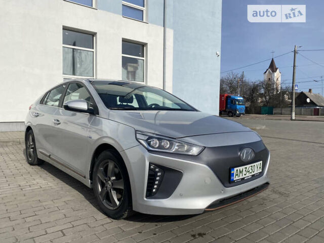 Хендай Ioniq, объемом двигателя 0 л и пробегом 64 тыс. км за 15200 $, фото 1 на Automoto.ua