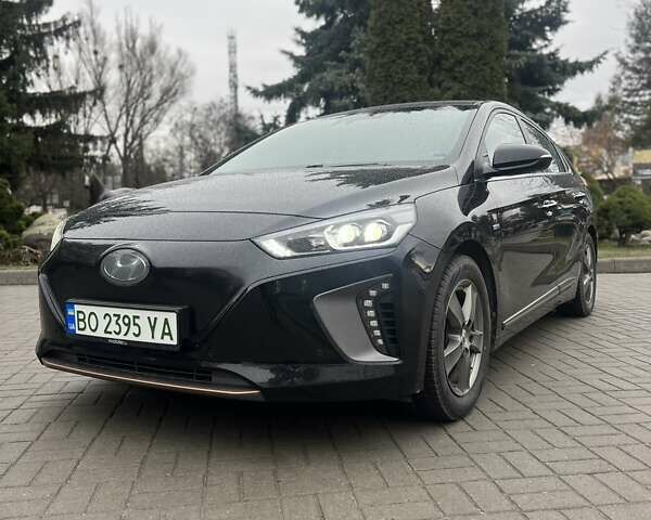 Хендай Ioniq, объемом двигателя 0 л и пробегом 102 тыс. км за 14199 $, фото 1 на Automoto.ua