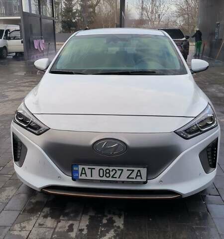 Хендай Ioniq, объемом двигателя 0 л и пробегом 54 тыс. км за 19500 $, фото 1 на Automoto.ua