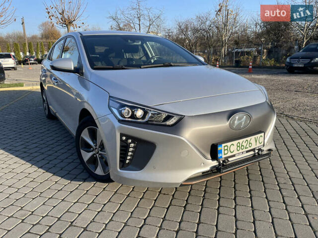 Серый Хендай Ioniq, объемом двигателя 0 л и пробегом 143 тыс. км за 11800 $, фото 1 на Automoto.ua