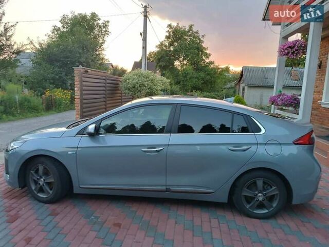 Серый Хендай Ioniq, объемом двигателя 0 л и пробегом 152 тыс. км за 12400 $, фото 1 на Automoto.ua