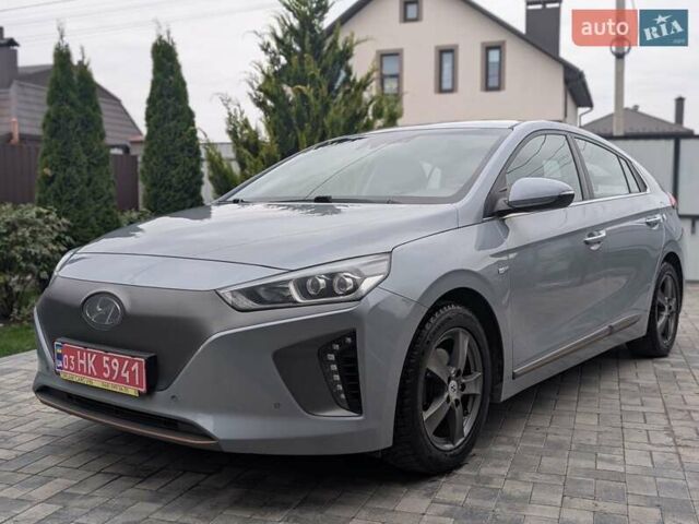 Сірий Хендай Ioniq, об'ємом двигуна 0 л та пробігом 129 тис. км за 12999 $, фото 1 на Automoto.ua