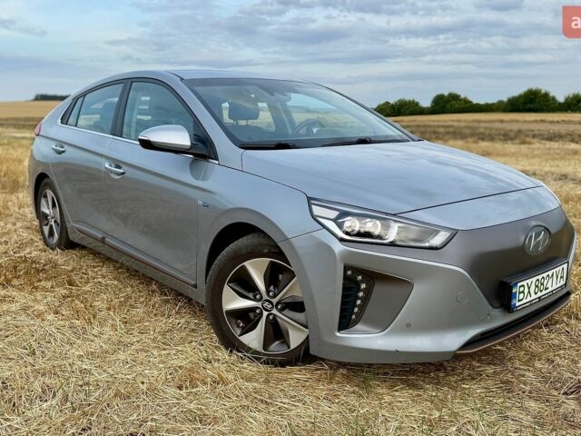 Серый Хендай Ioniq, объемом двигателя 0 л и пробегом 145 тыс. км за 13500 $, фото 1 на Automoto.ua