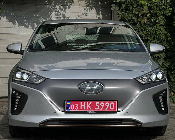 Сірий Хендай Ioniq, об'ємом двигуна 0 л та пробігом 33 тис. км за 13800 $, фото 1 на Automoto.ua