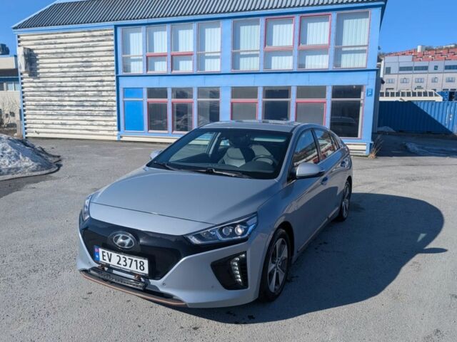 Сірий Хендай Ioniq, об'ємом двигуна 0 л та пробігом 132 тис. км за 12636 $, фото 1 на Automoto.ua