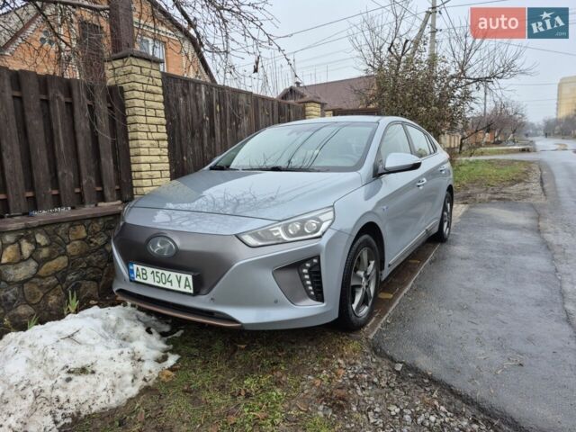 Сірий Хендай Ioniq, об'ємом двигуна 0 л та пробігом 177 тис. км за 12000 $, фото 1 на Automoto.ua