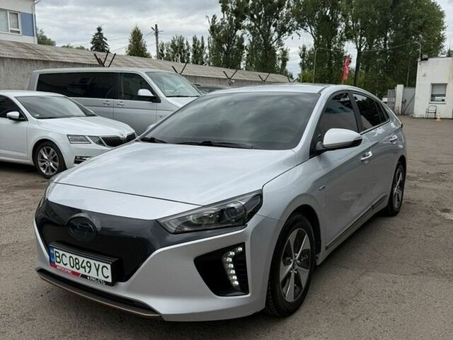 Серый Хендай Ioniq, объемом двигателя 0 л и пробегом 159 тыс. км за 12750 $, фото 1 на Automoto.ua