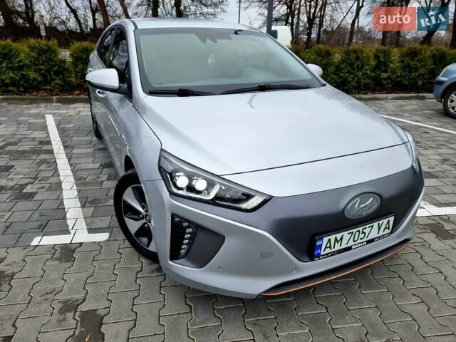 Серый Хендай Ioniq, объемом двигателя 0 л и пробегом 137 тыс. км за 12950 $, фото 1 на Automoto.ua