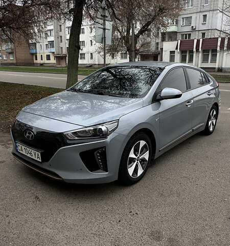 Сірий Хендай Ioniq, об'ємом двигуна 0 л та пробігом 166 тис. км за 11300 $, фото 1 на Automoto.ua