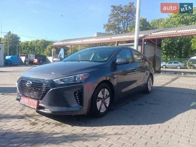 Сірий Хендай Ioniq, об'ємом двигуна 1.6 л та пробігом 272 тис. км за 12200 $, фото 1 на Automoto.ua