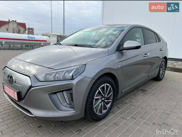 Сірий Хендай Ioniq, об'ємом двигуна 0 л та пробігом 110 тис. км за 14300 $, фото 1 на Automoto.ua