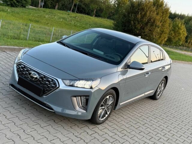 Сірий Хендай Ioniq, об'ємом двигуна 0 л та пробігом 26 тис. км за 6500 $, фото 1 на Automoto.ua