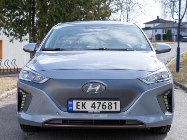 Серый Хендай Ioniq, объемом двигателя 0 л и пробегом 89 тыс. км за 12324 $, фото 1 на Automoto.ua