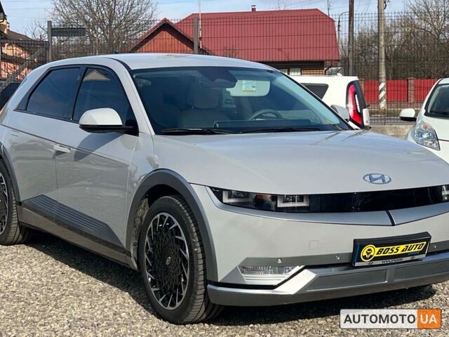 Серый Хендай Ioniq, объемом двигателя 77 л и пробегом 13 тыс. км за 31000 $, фото 1 на Automoto.ua