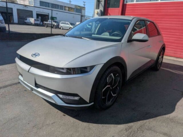 Серый Хендай Ioniq, объемом двигателя 0 л и пробегом 16 тыс. км за 18900 $, фото 1 на Automoto.ua