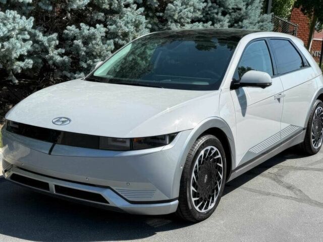 Сірий Хендай Ioniq, об'ємом двигуна 0 л та пробігом 13 тис. км за 19200 $, фото 1 на Automoto.ua