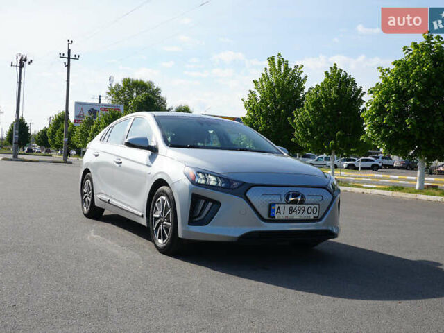 Серый Хендай Ioniq, объемом двигателя 0 л и пробегом 45 тыс. км за 16500 $, фото 1 на Automoto.ua