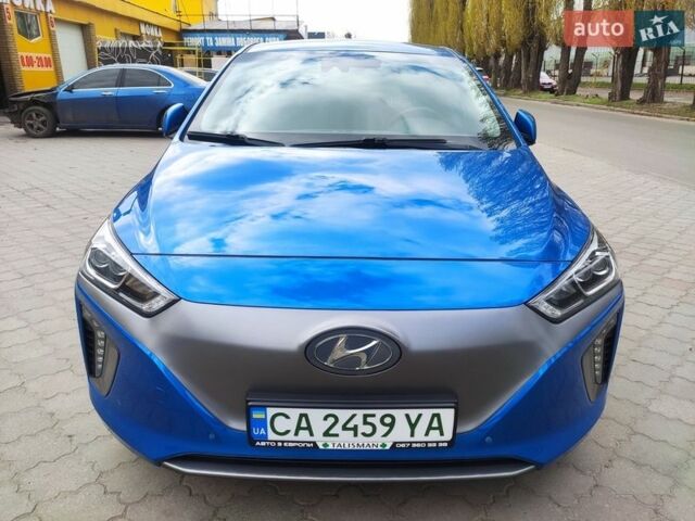 Синий Хендай Ioniq, объемом двигателя 0 л и пробегом 115 тыс. км за 14350 $, фото 1 на Automoto.ua