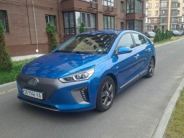 Синий Хендай Ioniq, объемом двигателя 0 л и пробегом 163 тыс. км за 13500 $, фото 1 на Automoto.ua