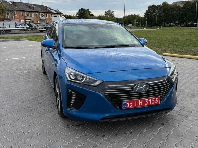 Синий Хендай Ioniq, объемом двигателя 0 л и пробегом 155 тыс. км за 12800 $, фото 1 на Automoto.ua