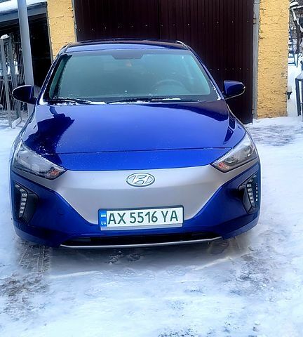 Синій Хендай Ioniq, об'ємом двигуна 0 л та пробігом 78 тис. км за 12500 $, фото 1 на Automoto.ua