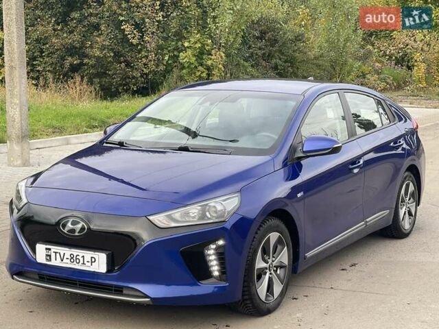 Синий Хендай Ioniq, объемом двигателя 0 л и пробегом 158 тыс. км за 12300 $, фото 1 на Automoto.ua
