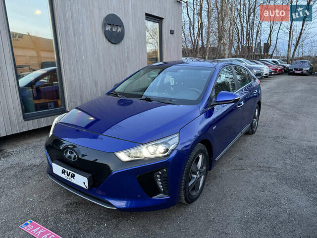 Синий Хендай Ioniq, объемом двигателя 0 л и пробегом 45 тыс. км за 13300 $, фото 1 на Automoto.ua