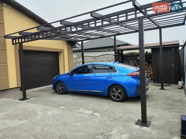 Синій Хендай Ioniq, об'ємом двигуна 0 л та пробігом 164 тис. км за 12950 $, фото 1 на Automoto.ua