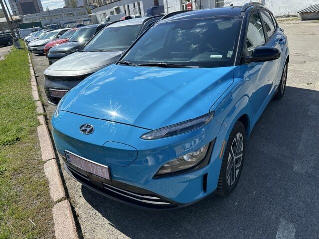 Синий Хендай Ioniq, объемом двигателя 0 л и пробегом 17 тыс. км за 16900 $, фото 1 на Automoto.ua