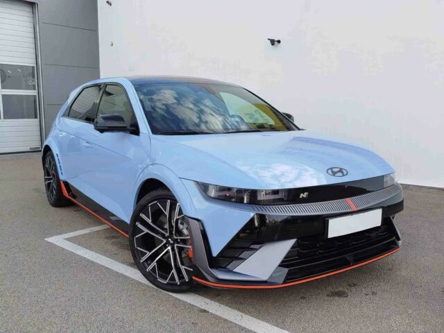 Синий Хендай Ioniq, объемом двигателя 0 л и пробегом 13 тыс. км за 27000 $, фото 1 на Automoto.ua