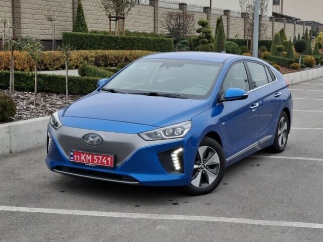 Синий Хендай Ioniq, объемом двигателя 0 л и пробегом 106 тыс. км за 11999 $, фото 1 на Automoto.ua
