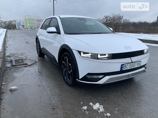 Білий Хендай Ioniq 5, об'ємом двигуна 0 л та пробігом 3 тис. км за 45500 $, фото 1 на Automoto.ua