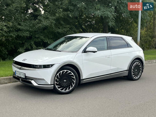 Білий Хендай Ioniq 5, об'ємом двигуна 0 л та пробігом 7 тис. км за 41900 $, фото 1 на Automoto.ua