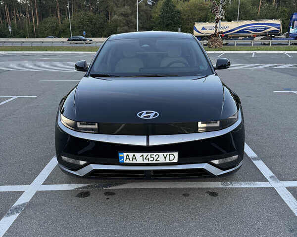 Чорний Хендай Ioniq 5, об'ємом двигуна 0 л та пробігом 72 тис. км за 27000 $, фото 1 на Automoto.ua