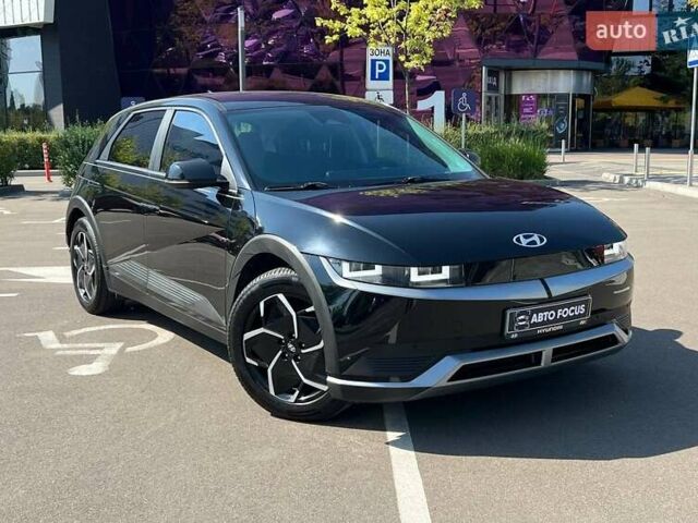 Черный Хендай Ioniq 5, объемом двигателя 0 л и пробегом 59 тыс. км за 25990 $, фото 1 на Automoto.ua