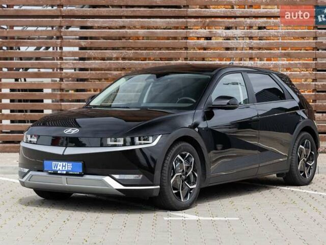 Черный Хендай Ioniq 5, объемом двигателя 0 л и пробегом 56 тыс. км за 25500 $, фото 1 на Automoto.ua