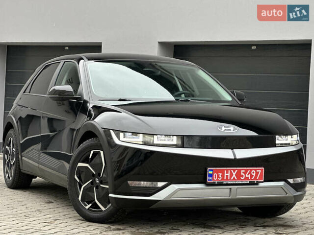 Черный Хендай Ioniq 5, объемом двигателя 0 л и пробегом 156 тыс. км за 22999 $, фото 1 на Automoto.ua