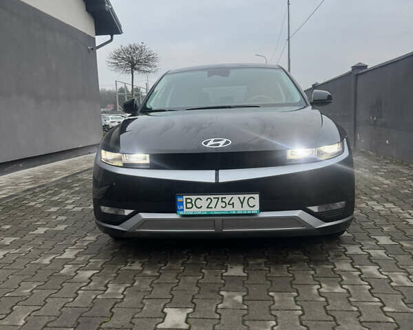 Чорний Хендай Ioniq 5, об'ємом двигуна 0 л та пробігом 37 тис. км за 24000 $, фото 1 на Automoto.ua