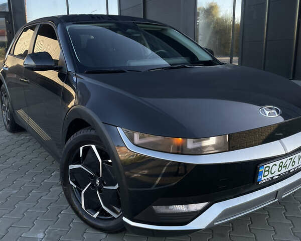Черный Хендай Ioniq 5, объемом двигателя 0 л и пробегом 18 тыс. км за 24999 $, фото 1 на Automoto.ua