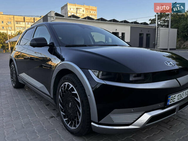 Черный Хендай Ioniq 5, объемом двигателя 0 л и пробегом 4 тыс. км за 33000 $, фото 1 на Automoto.ua