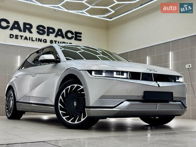 Сірий Хендай Ioniq 5, об'ємом двигуна 0 л та пробігом 59 тис. км за 30900 $, фото 1 на Automoto.ua