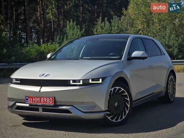 Серый Хендай Ioniq 5, объемом двигателя 0 л и пробегом 54 тыс. км за 34499 $, фото 1 на Automoto.ua