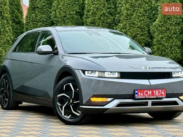 Серый Хендай Ioniq 5, объемом двигателя 0 л и пробегом 67 тыс. км за 23200 $, фото 1 на Automoto.ua