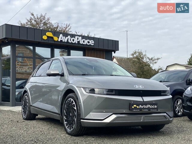 Серый Хендай Ioniq 5, объемом двигателя 0 л и пробегом 130 тыс. км за 28200 $, фото 1 на Automoto.ua