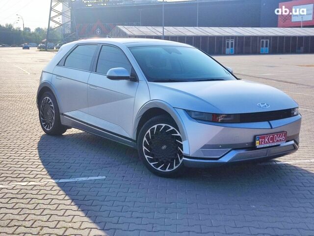 Серый Хендай Ioniq 5, объемом двигателя 0 л и пробегом 105 тыс. км за 32500 $, фото 1 на Automoto.ua