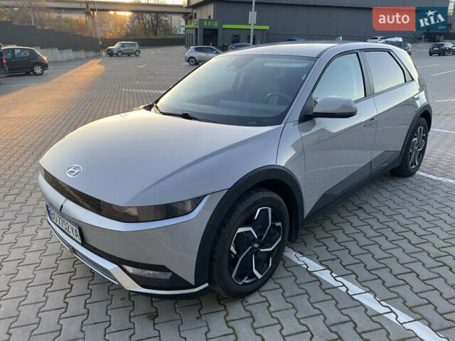 Серый Хендай Ioniq 5, объемом двигателя 0 л и пробегом 18 тыс. км за 28300 $, фото 1 на Automoto.ua
